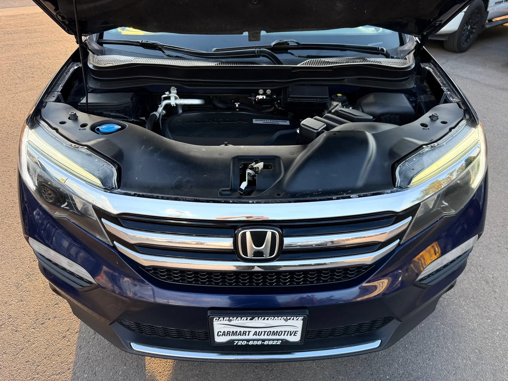 Used 2017 Honda Pilot Elite image 43