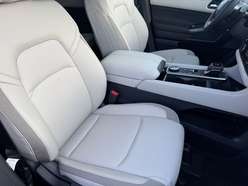 New 2026 Nissan Pathfinder SL AWD/4WD image 25