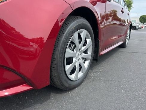 New 2026 Toyota Corolla LE FWD image 10