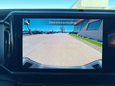 New 2025 Jeep Gladiator High Tide image 22