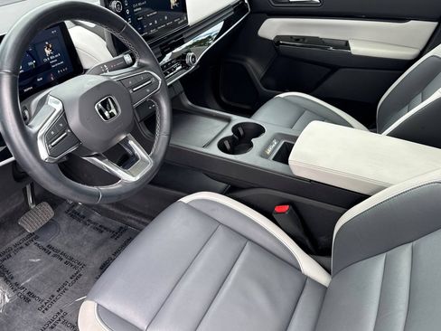 Used 2025 Honda Prologue Touring image 10