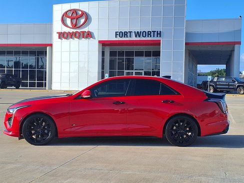 Used 2020 Cadillac CT4 V w/ Climate Package RWD image 6