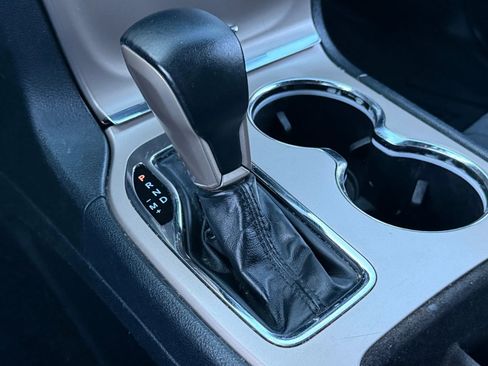 Used 2017 Jeep Grand Cherokee Laredo w/ Quick Order Package 23E image 26