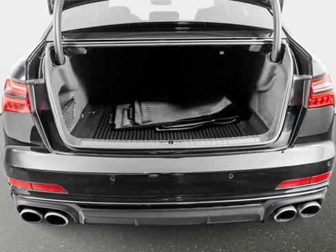 Used 2023 Audi S6 Prestige w/ Prestige Package image 52