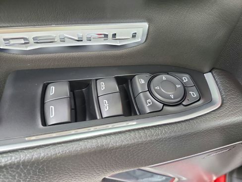 Used 2023 GMC Sierra 1500 Denali AWD/4WD image 40