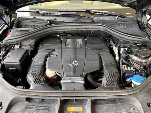 Used 2017 Mercedes-Benz GLS 450 4MATIC image 30