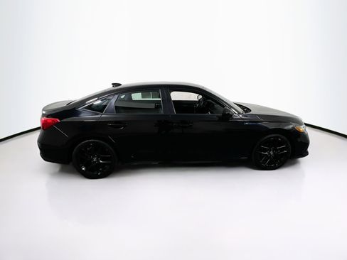 Used 2022 Honda Civic Sport image 4