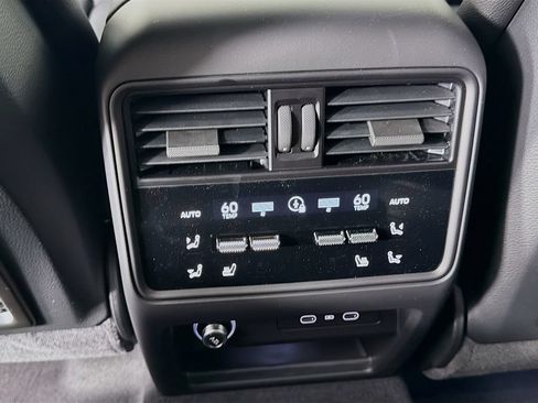 New 2026 Porsche Cayenne AWD/4WD image 27