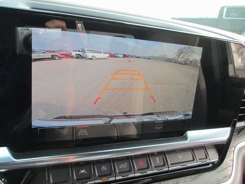 New 2026 GMC Sierra 1500 SLT w/ SLT Premium Package image 17