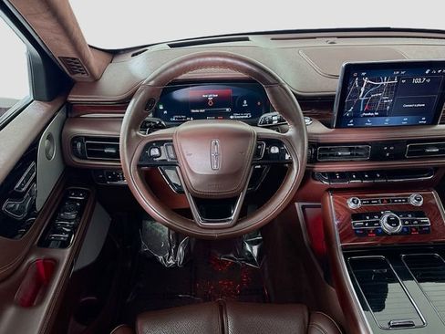 Used 2021 Lincoln Aviator Black Label w/ Dynamic Handling Package image 24
