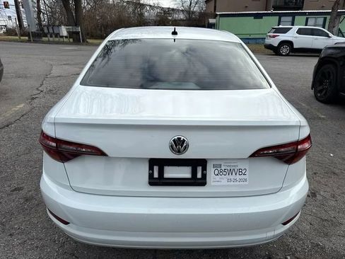 Used 2019 Volkswagen Jetta S w/ Driver Assistance Package FWD image 5