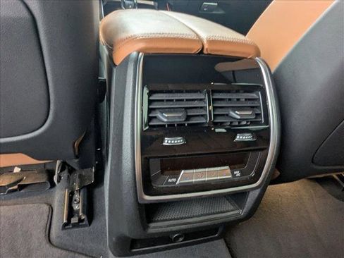 Used 2020 BMW X5 sDrive40i w/ Premium Package image 16