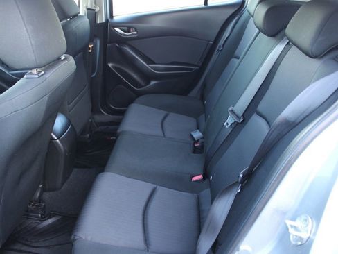 Used 2014 MAZDA MAZDA3 i Sport image 23
