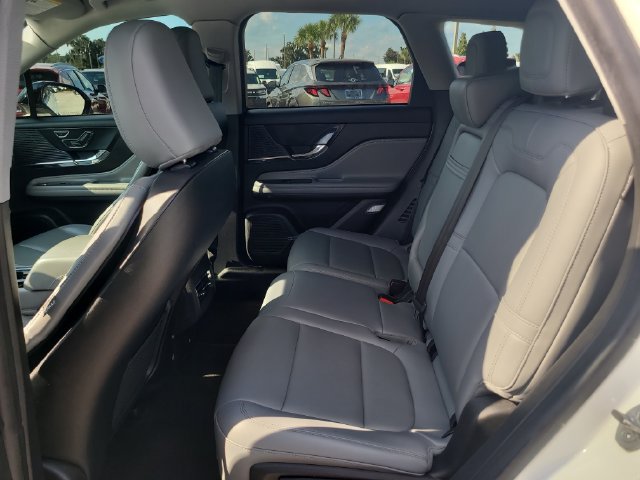 Used 2022 Lincoln Corsair FWD image 14