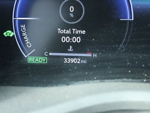 Used 2025 Toyota Camry XSE image 25