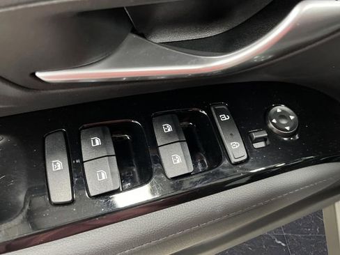 Used 2024 Hyundai Tucson Limited image 30