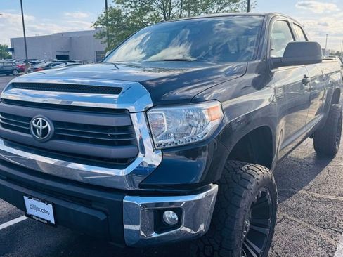 Used 2014 Toyota Tundra SR5 w/ SR5 Upgrade Package RWD image 8