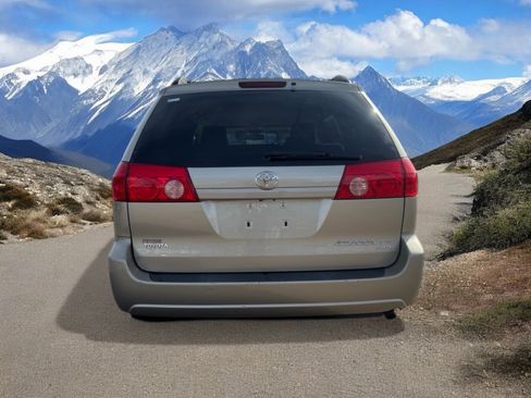 Used 2007 Toyota Sienna LE image 4