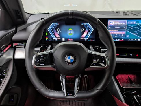 Used 2025 BMW 530i 530i w/ M Sport Package image 30