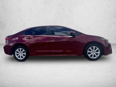 Used 2024 Toyota Corolla LE FWD image 5