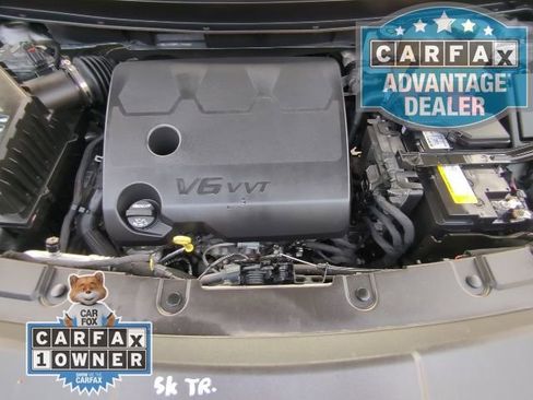 Used 2023 Chevrolet Traverse LT w/ LT Premium Package image 32