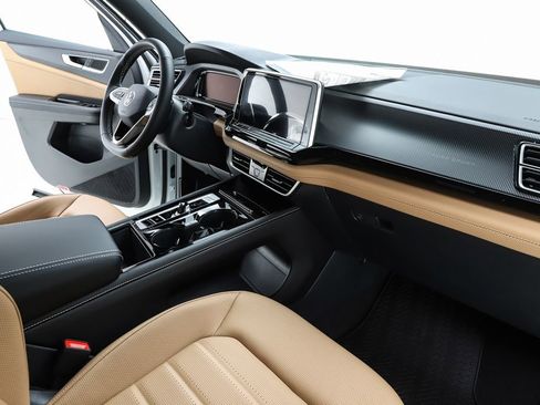 New 2026 Volkswagen Atlas Cross Sport SEL image 33