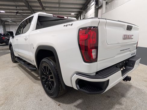 Used 2022 GMC Sierra 1500 Elevation image 4