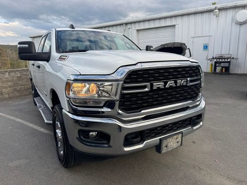 Used 2023 RAM 2500 Big Horn w/ Level 1 Equipment Group image 7