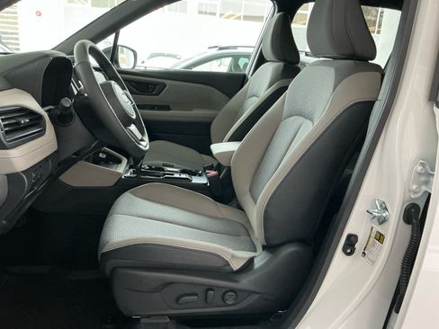 Used 2026 Subaru Forester Premium AWD/4WD image 30