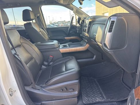 Used 2019 Chevrolet Silverado 3500 LTZ w/ Duramax Plus Package image 5