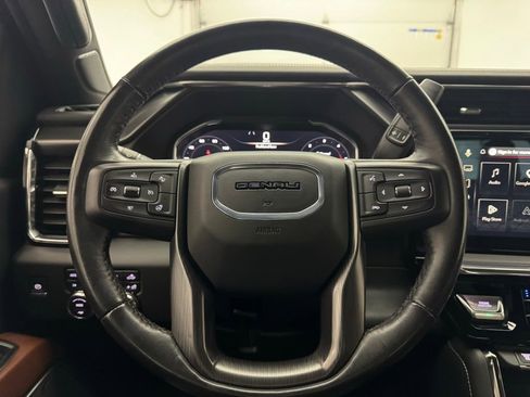 Used 2024 GMC Sierra 2500 Denali Ultimate AWD/4WD image 22