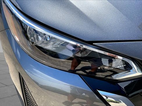 Certified 2024 Nissan Sentra SV w/ SV Premium Package FWD image 27
