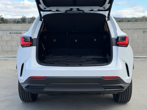 New 2026 Lexus NX 350h AWD w/ Premium Package image 12