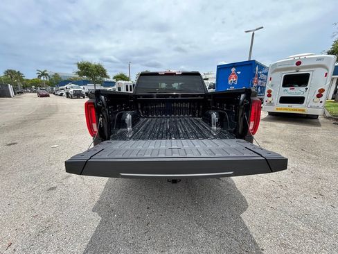 Used 2026 GMC Sierra 1500 SLT RWD image 33