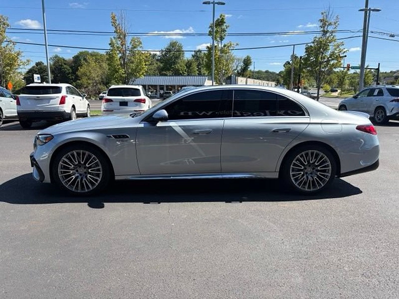 Used 2025 Mercedes-Benz E 53 AMG e 4MATIC Sedan image 4
