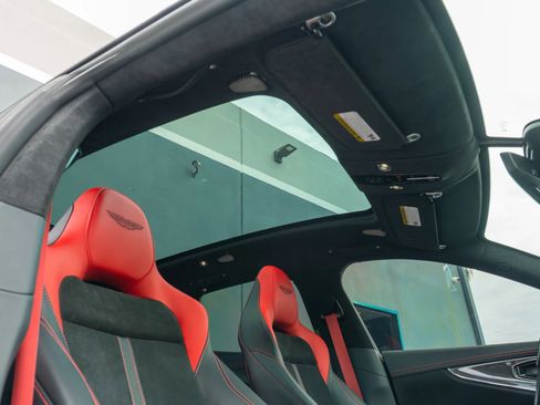 Used 2025 Aston Martin DBX 707 image 56