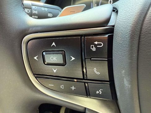Used 2025 Lexus ES 350 w/ Premium Package FWD image 22
