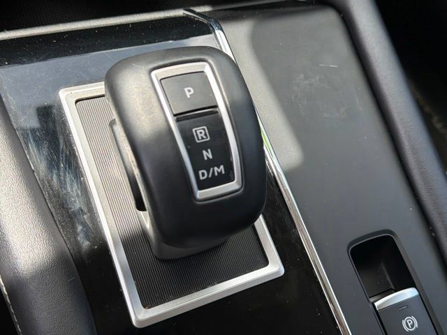 Used 2023 Mitsubishi Outlander SE FWD image 25