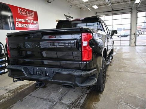 Used 2020 Chevrolet Silverado 1500 LT Trail Boss w/ Midnight Edition image 6