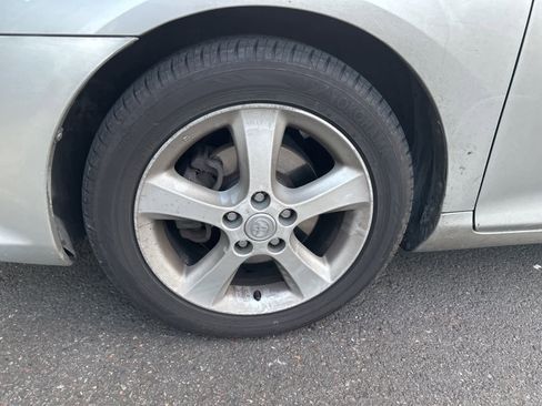 Used 2004 Toyota Solara SLE image 2