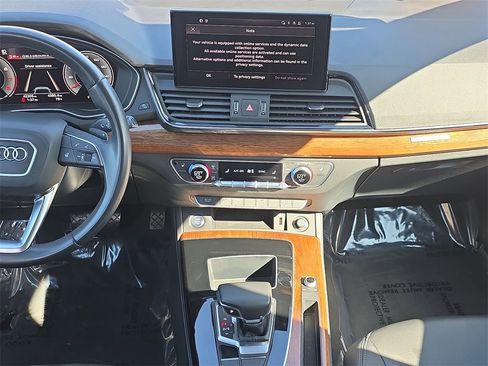 Used 2022 Audi Q5 2.0T Premium Plus w/ Premium Plus Package image 17