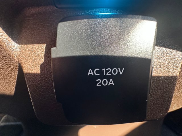 Used 2025 Ford F150 King Ranch AWD/4WD image 22