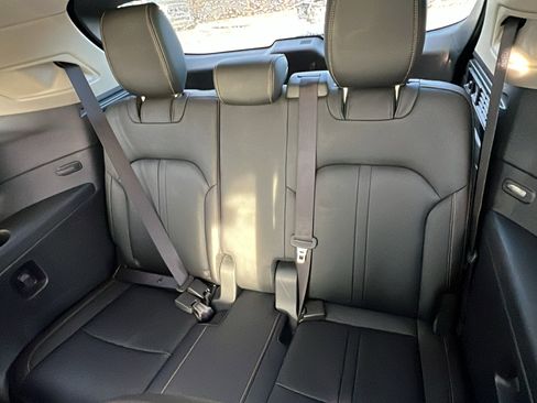 Used 2024 MAZDA CX-90 3.3 Turbo w/ Premium Package image 27