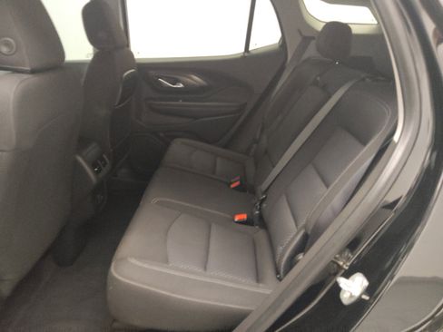 Used 2022 GMC Terrain SLE w/ Driver Convenience Package image 18