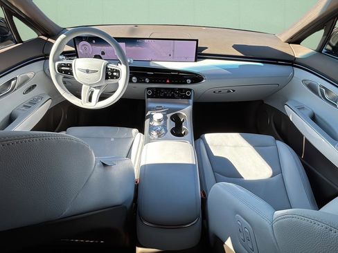 Certified 2026 Genesis GV70 2.5T Advanced image 47