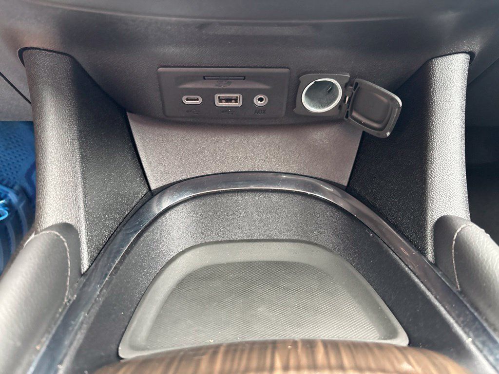 Used 2024 Chevrolet Malibu LT FWD image 43
