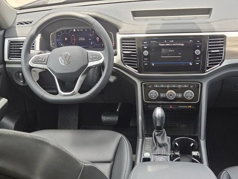 Used 2023 Volkswagen Atlas SEL AWD/4WD image 26