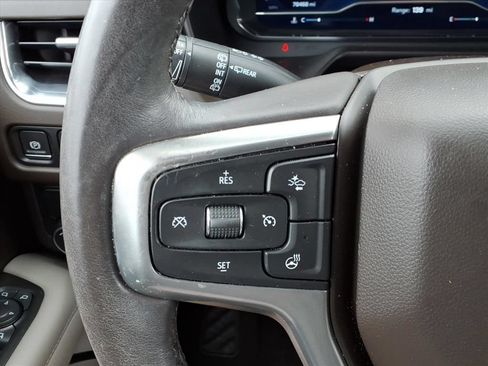 Used 2022 Chevrolet Tahoe LT w/ Luxury Package RWD image 12