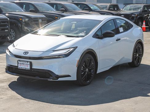 New 2026 Toyota Prius Nightshade image 3