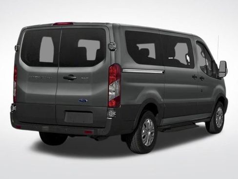 Used 2017 Ford Transit 350 XL image 2